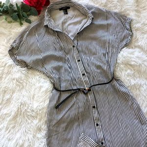 Forever 21 button up dress